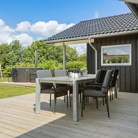 Hébergement de vacances In Sydals With Wifi